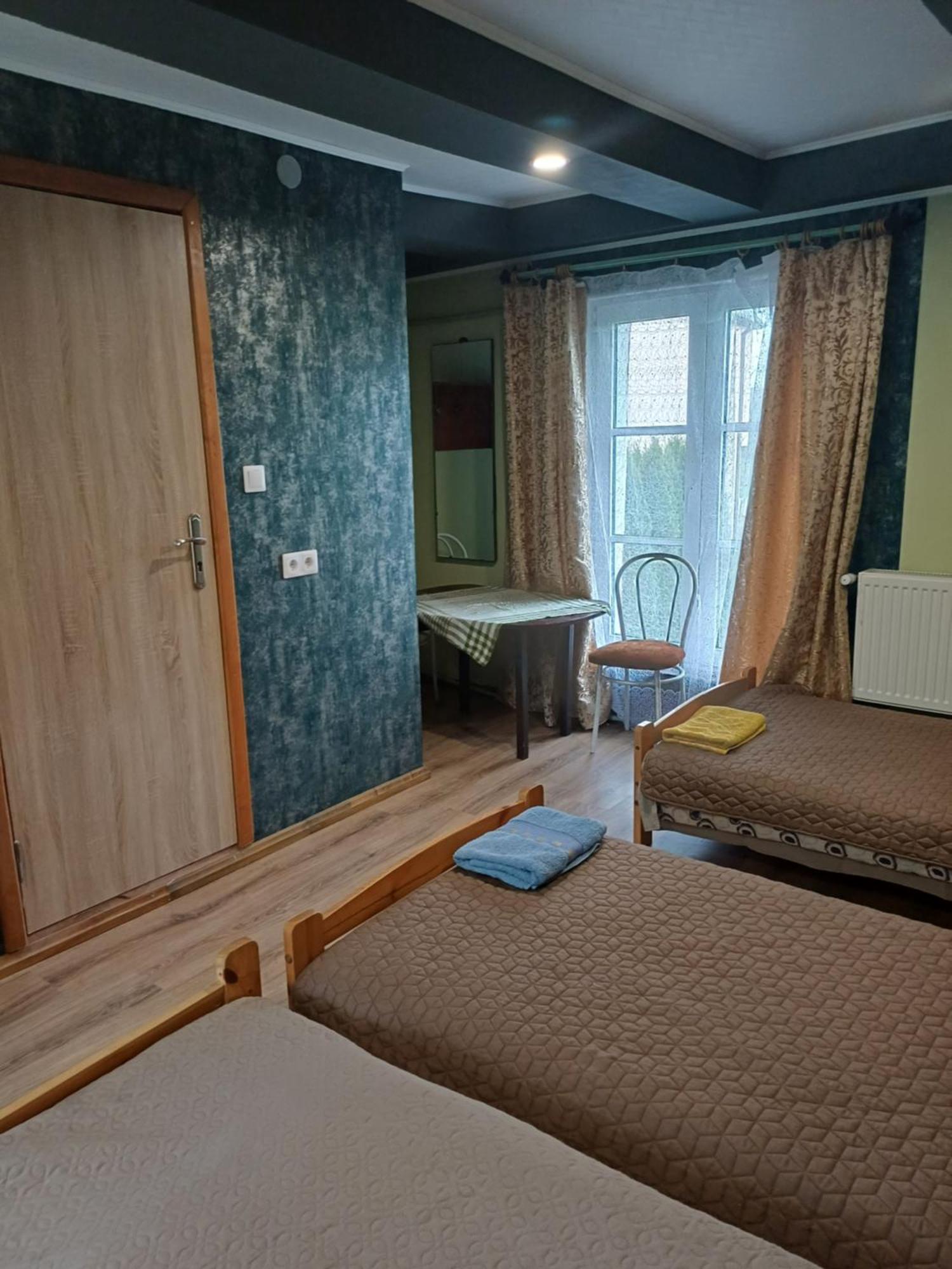 Hotel Viesu Nams "Laimes Pakavs" Straupe Exterior foto